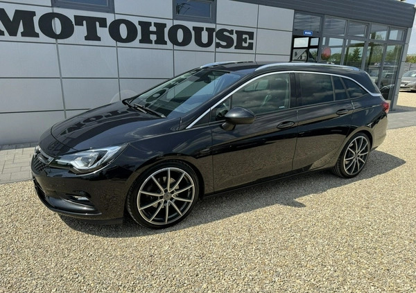 Opel Astra cena 63900 przebieg: 96000, rok produkcji 2016 z Wschowa małe 379